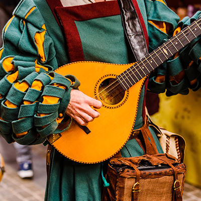 Traditionelle Feste und Volksbräuche